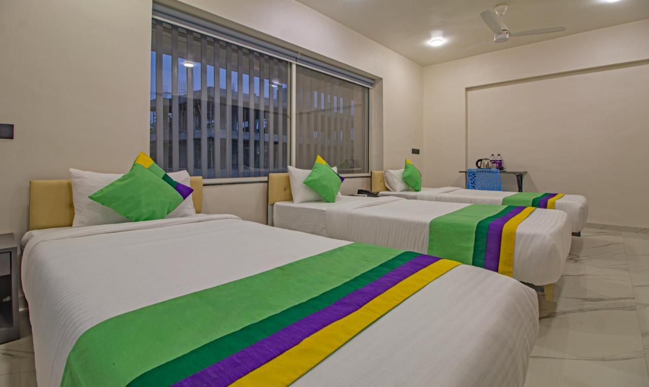 Treebo Atithi Comforts Inn Pune Exterior foto
